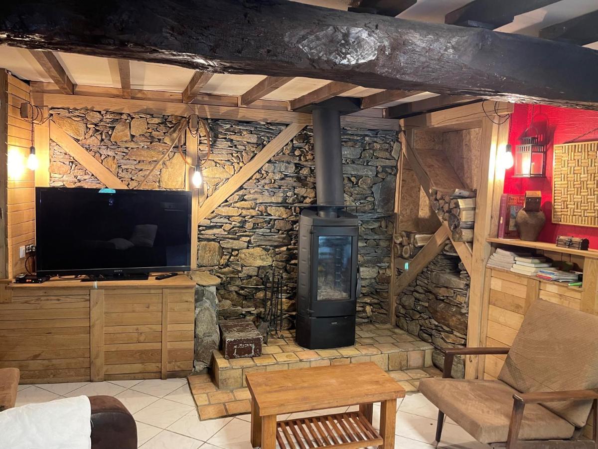 Grange Renovee, Pyrenees Ariegeoises, Gite Haute Ariege Auzat Eksteriør billede